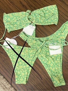 Kulani Kinis Banana Cabana 2 piece set